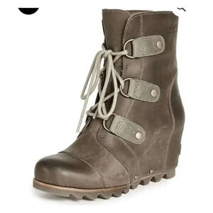 Sorel Women’s Joan of Arctic Wedge Boots Size 7